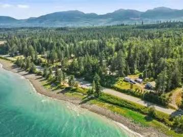 6249/6259 Island Hwy South, Union Bay, BC, V0R 3B0 house for.