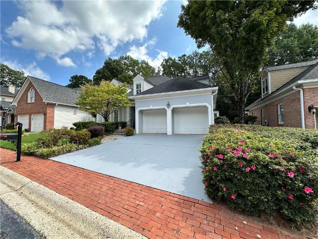 6240 Forest Hills Drive