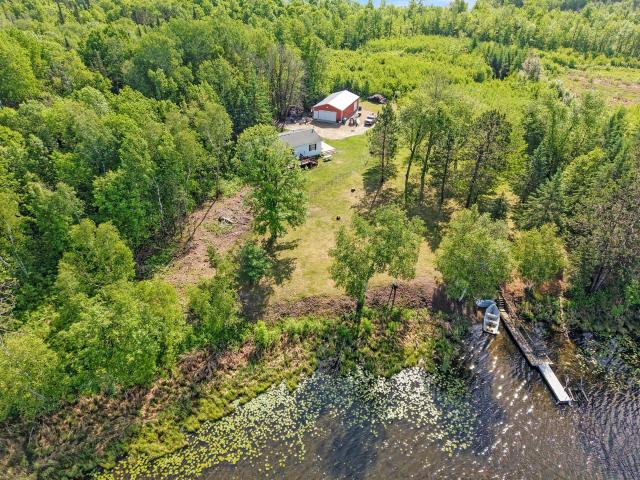 6242 Hendricks Haven Road NE