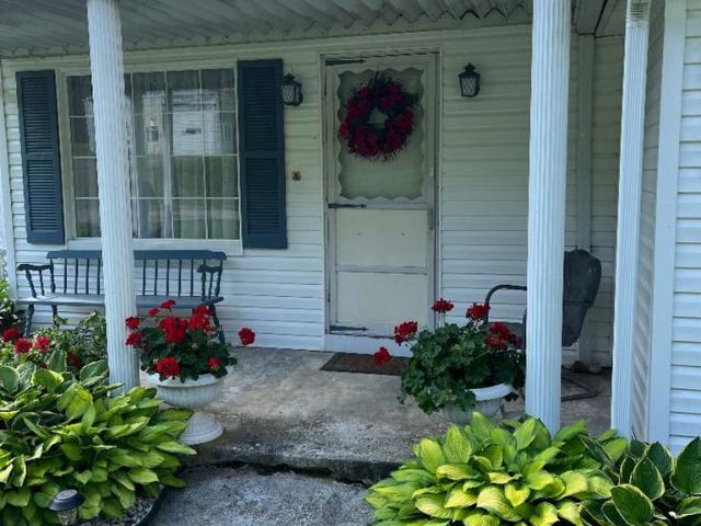 624 Baptist Valley Road