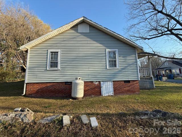 624 Blue Street