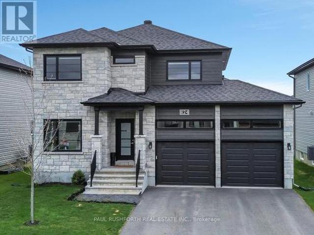 624 Geneva Crescent, Russell, ON, K0A 1W0 house for sale | Listing ID X13533 | Royal LePage