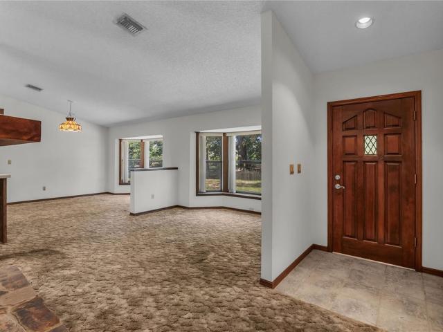 624 Hull Island Dr, Oakland, FL