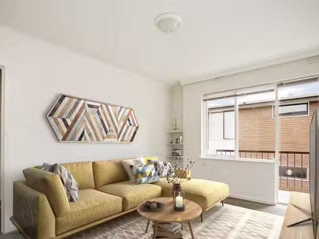 6/24 Loch Street, St Kilda West, VIC 3182