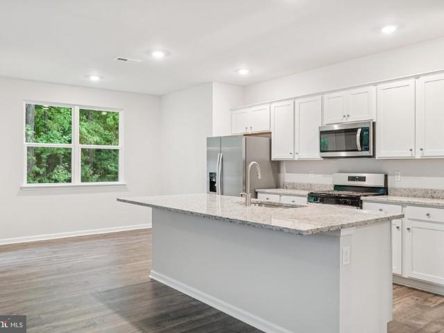 6256 Sterling Way