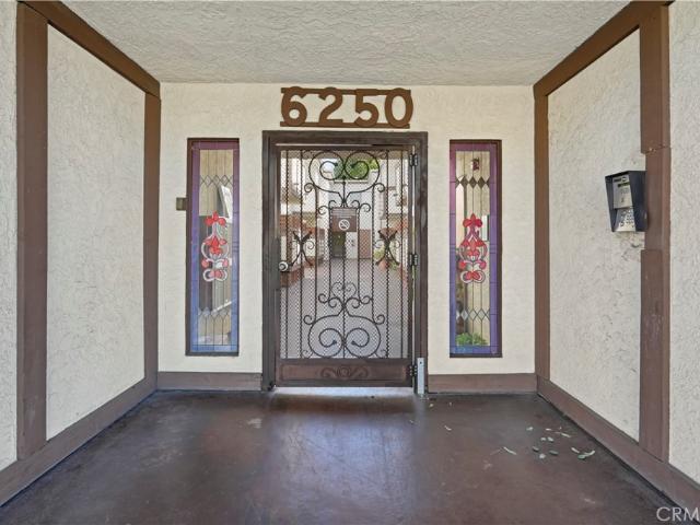 6250 Fulton 108