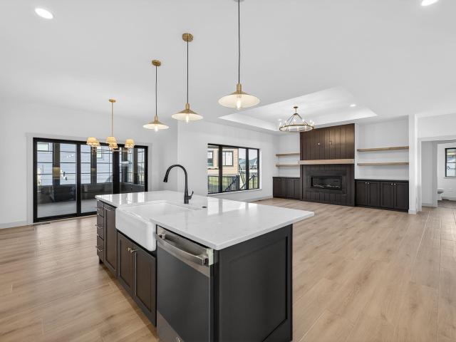 6250 Ronald Reagan Drive