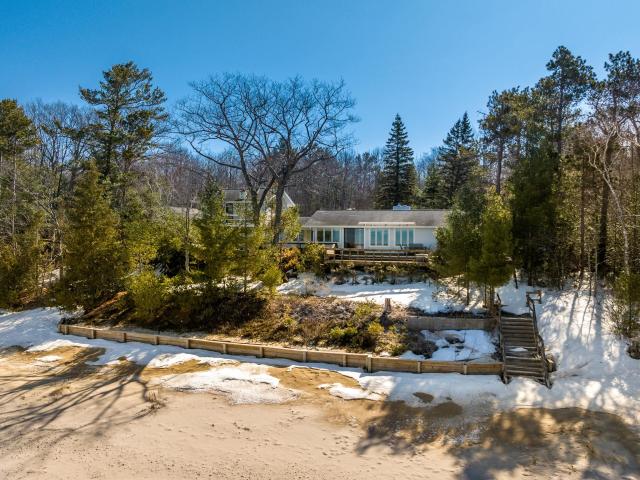 6250 Winters Trail