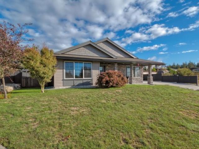 6252 Oracle Road, Sechelt, BC, V7Z 0N7 house for sale | Listing ID R3092 | Royal LePage