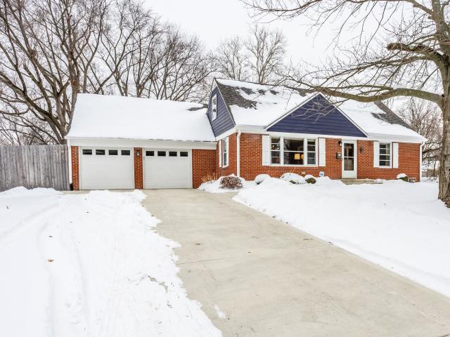 6252 Douglas Road