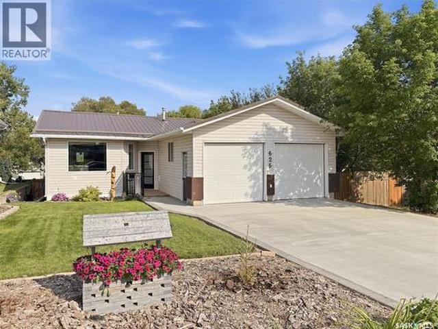 625 7Th Avenue Ne, Swift Current, SK, S9H 2N8 house for sale | Listing ID SK046334 | Royal LePage