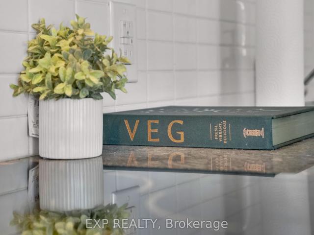 625 629 King Street, Toronto