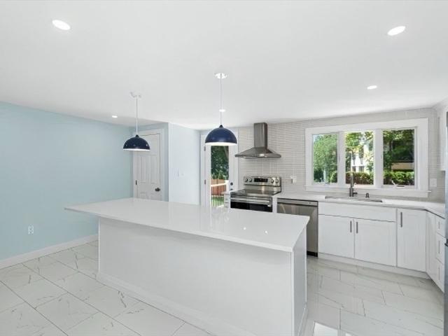 625 Chestnut Hill Avenue, Brookline, US, MA