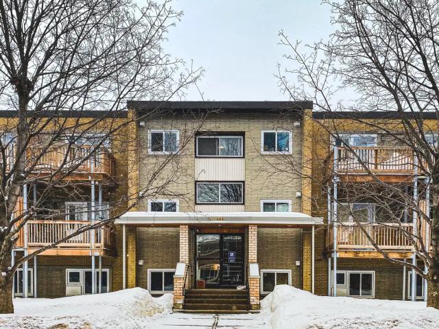 625 Borthwick Ave