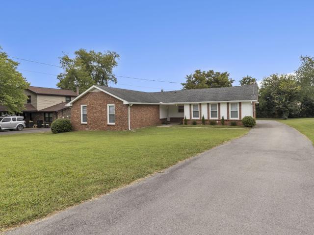 625 Dutchmans Dr