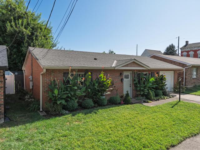 625 Isabella Street