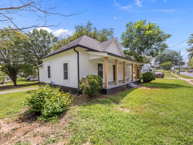 625 N Mebane Street