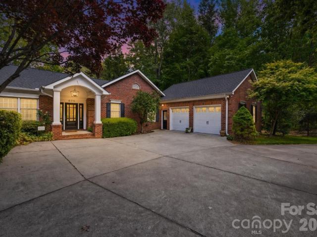 625 Saint Andrews Road # 272