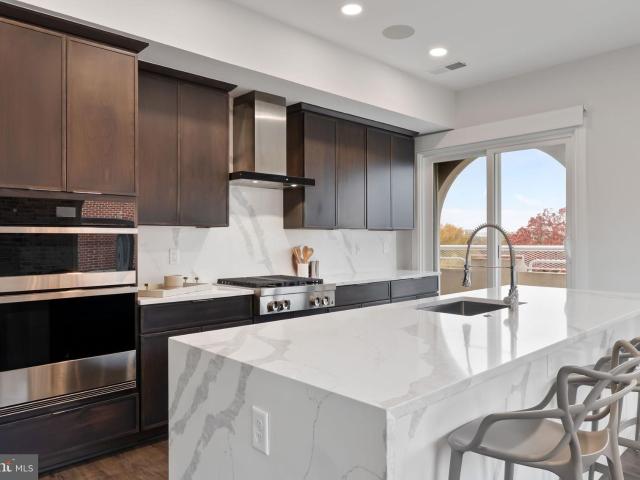 625 slaters ln, 402, alexandria, va
