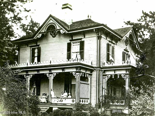 625 W Main Street