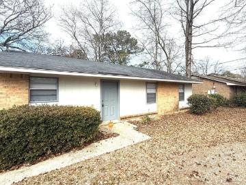 6265 Wares Ferry Rd, 3 beds, 2 full baths