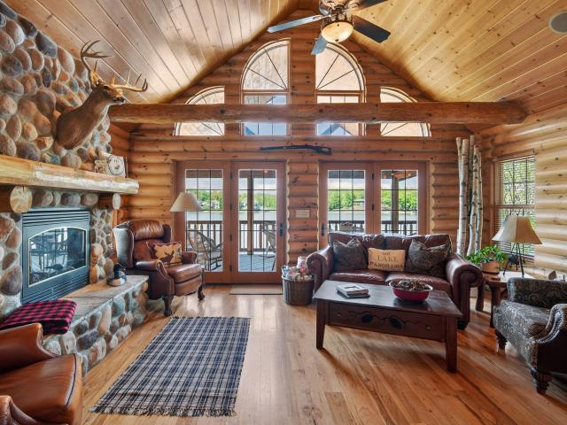 6260 Panorama Drive