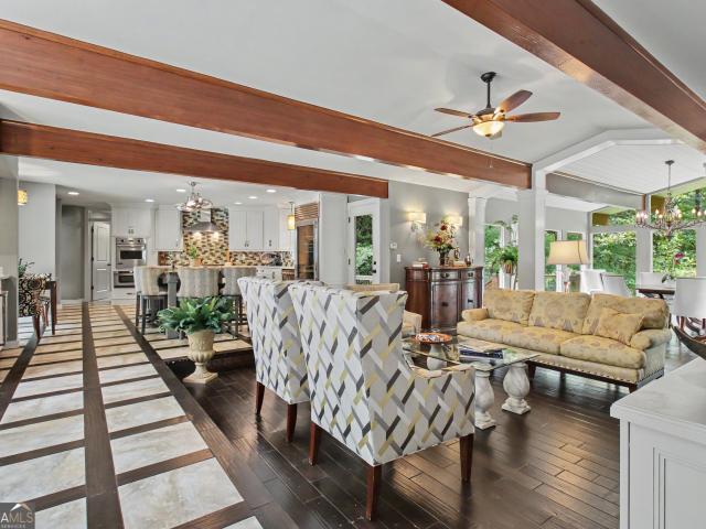 626 Golf View Drive