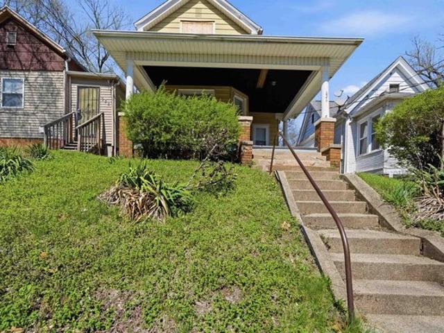 626 Haungs Ave, Peoria, IL 61603