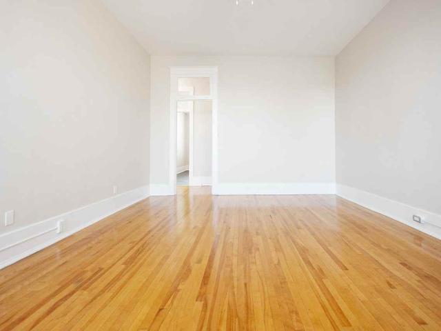 626 Jessie Avenue 2 Bedroom Apartment for Rent at 626 Jessie Ave, Winnipeg, MB R3M 1A4 Earl Grey