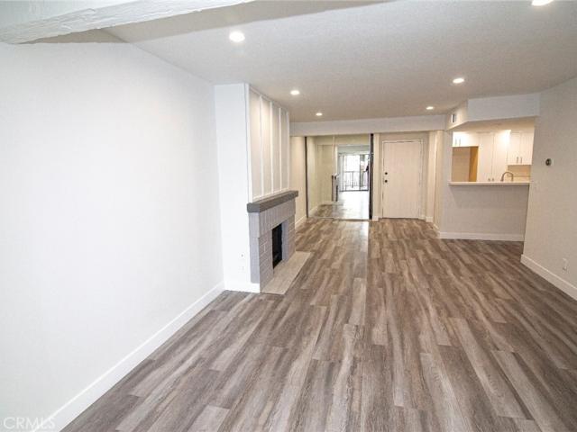 6275 Canoga Ave, Unit 73, Woodland Hills, CA 91367 | MLS #SR26069