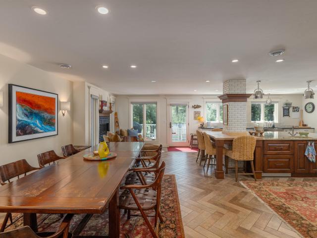 6279 Eagle Point Lane