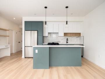 6270 Gooseberry Dr 5th Floor, Surrey | Birds Nest Properties