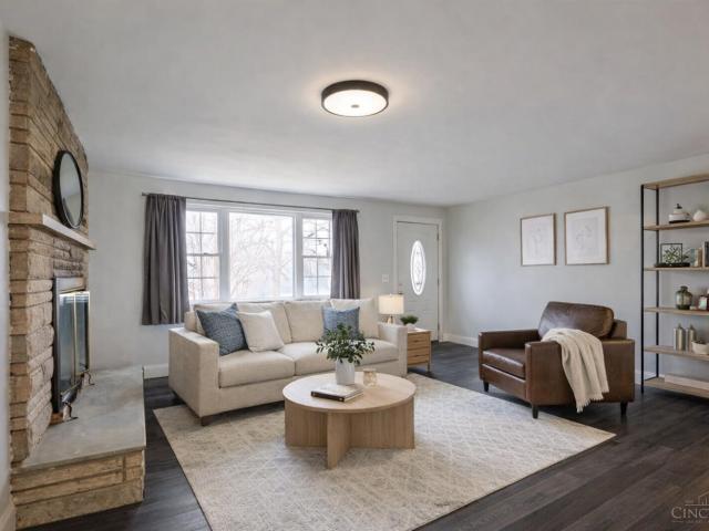 6272 Price Road