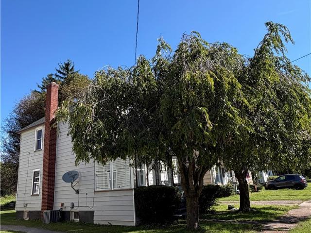 627 E State Street