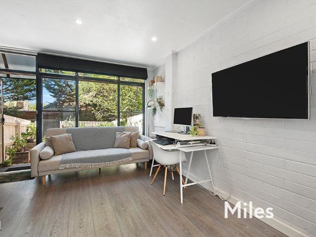 6/27 Locksley Road, Ivanhoe