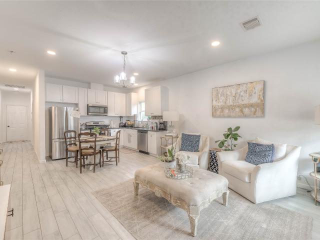 627 Pinewood Drive