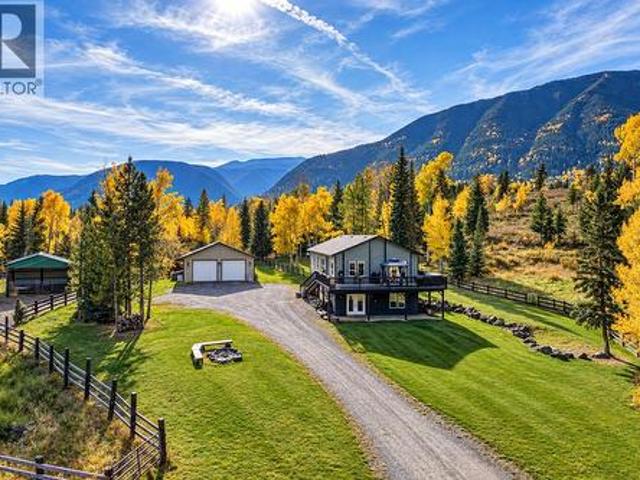 6281 Lower Elk Valley Road, Sparwood, BC, V0B 2G3 house for sale | Listing ID 10402 | Royal LePage