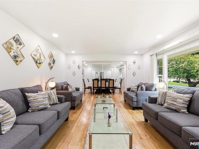 628 Lamanna Drive