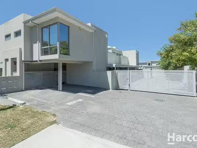 6/28 Peppering Way, Westminster, WA 6061