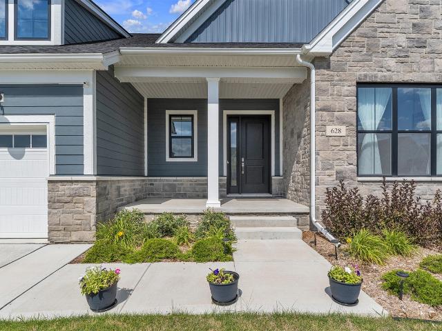 628 Pine Circle