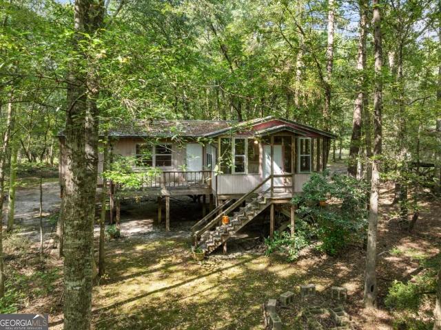 628 Riverside Drive