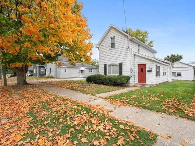 628 W Woodland Avenue