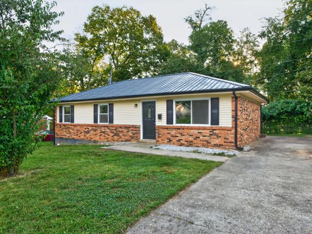 628 Windsor Way