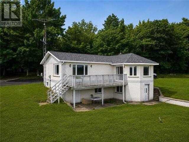 6294 King Street, Mindemoya, ON, P0P 1S0 house for sale | Listing ID 2129 | Royal LePage