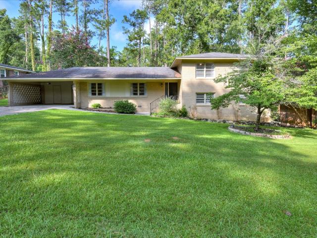 629 Canterbury Dr