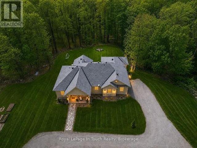 62 Tanners Road, Tay, ON, L0K 2C0 Luxury House for sale | Listing ID S13209 | Royal LePage Carriage Trade Luxury Properties