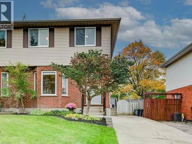 62 Village Green Way, Baden, ON, N3A 2V2 house for sale | Listing ID 40871 | Royal LePage