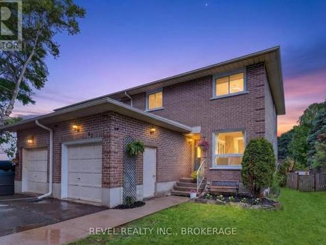 62 Barker Drive, Kingston. East Incl Barret Crt, ON, K7K 6X6 house for sale | Listing ID X13532 | Royal LePage