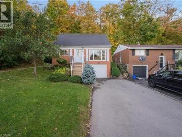 Stoney Creek, Hamilton, Ontario - Garden