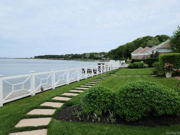 62 Canoe Place Rd, Unit 627, Hampton Bays, NY 11946 | MLS #941191